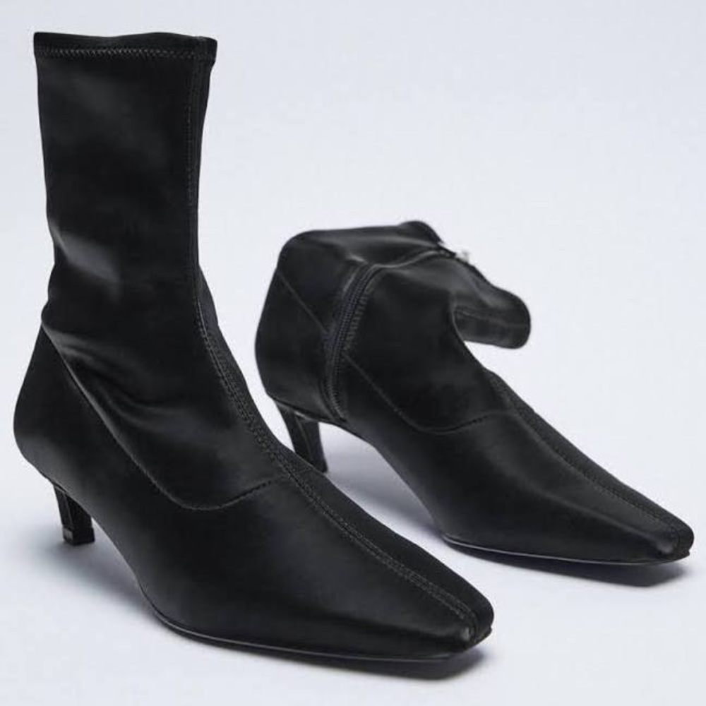 ZARA kitten heel square toe ankle booties